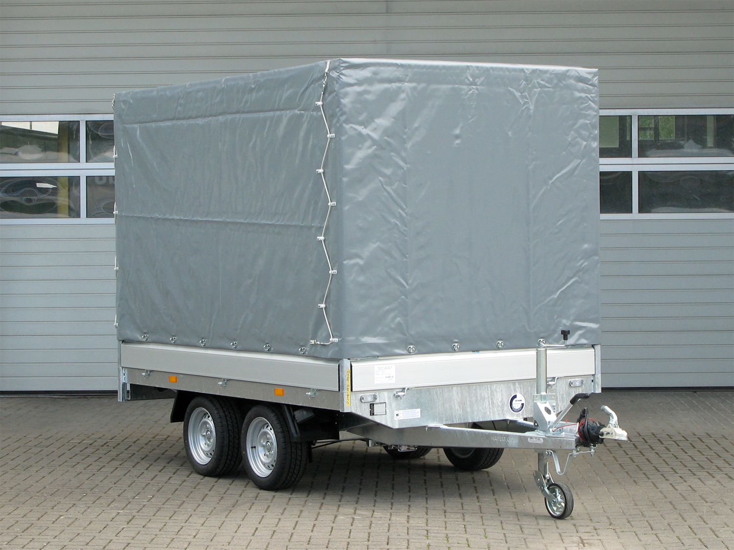 HAPERT Azure H-2 | 2000 kg | 2800 x 1800 Hochplane | niedriges Fahrwerk