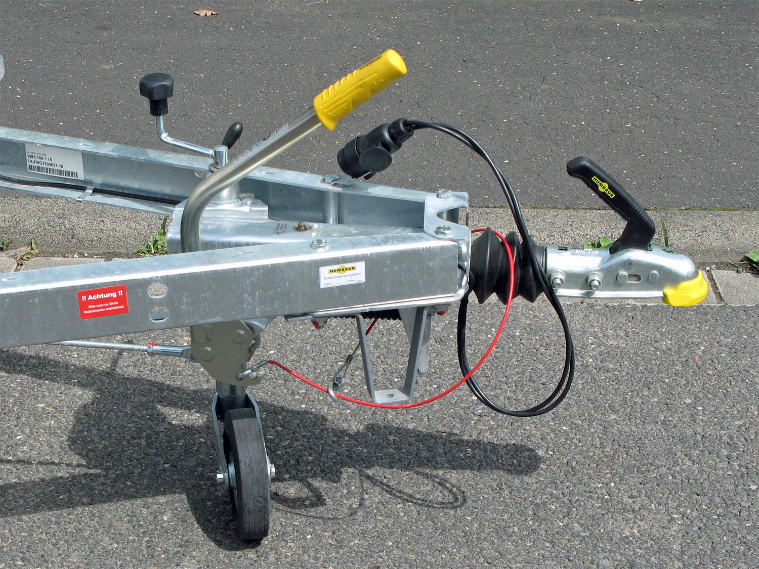 HUMBAUR HA102111 KV gebremst / Klappe vorne | 1000 kg Alu – Bild 3