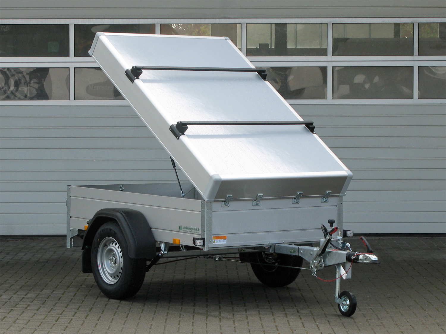 SARIS MC 255 133 750 1 | Deckelanhänger mit Alu-Deckel & GFK – Bild 5
